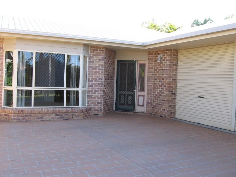 30 Royal Drive, Kawungan QLD 4655