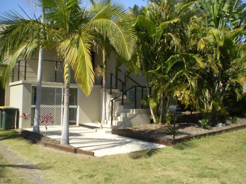 30 Zephyr Street, Scarness QLD 4655