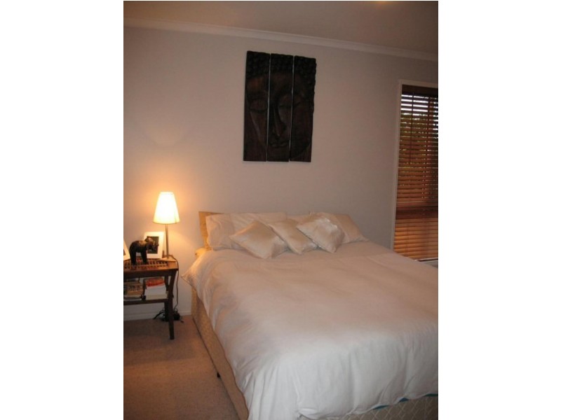 1 Diamond Court, Point Vernon QLD 4655