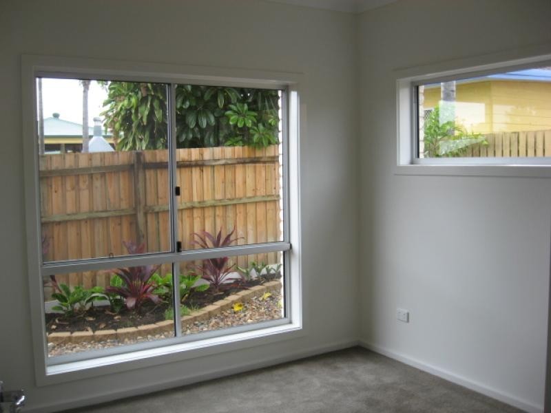 Unit 4/201 Torquay Terrace, Torquay QLD 4655