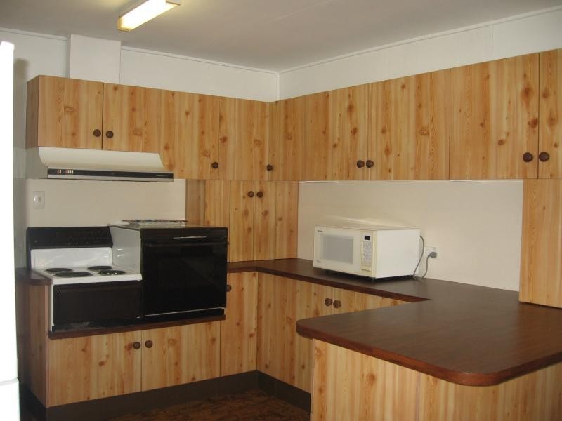 10 KEYS AVE, Torquay QLD 4655