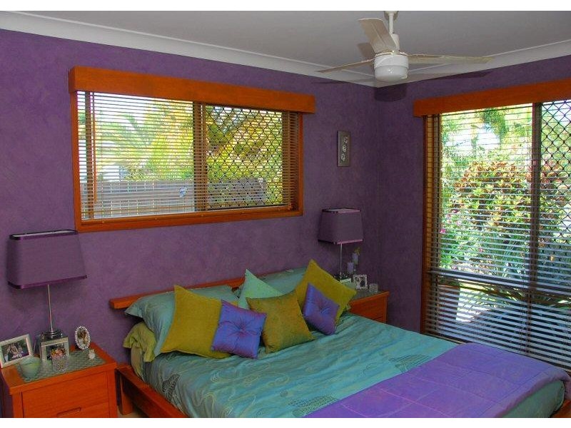 4 Kentia Court, Scarness QLD 4655