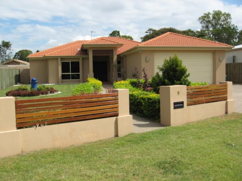 9 Cunningham Street, Torquay QLD 4655