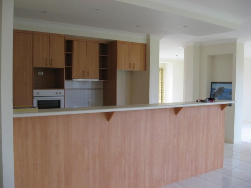 35 HEATHER WAY, Urraween QLD 4655