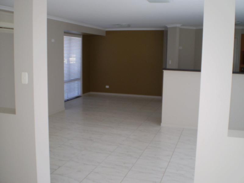 66 Bideford Street, Torquay QLD 4655