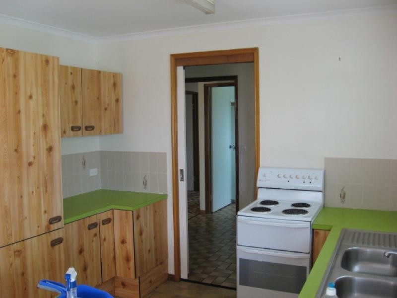 14 JUNJAREE STREET, Scarness QLD 4655