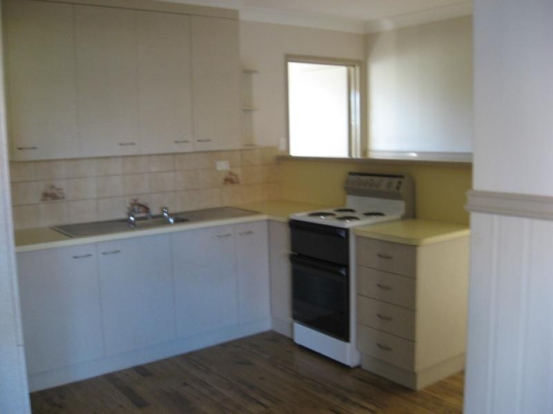 3 Martin Street, Point Vernon QLD 4655