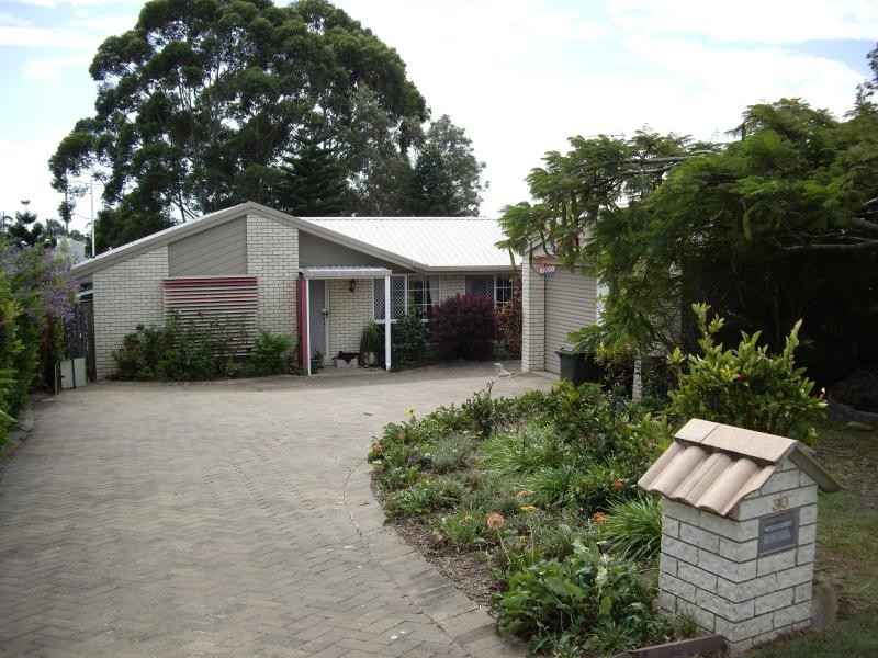 30 Victor Drive, Kawungan QLD 4655