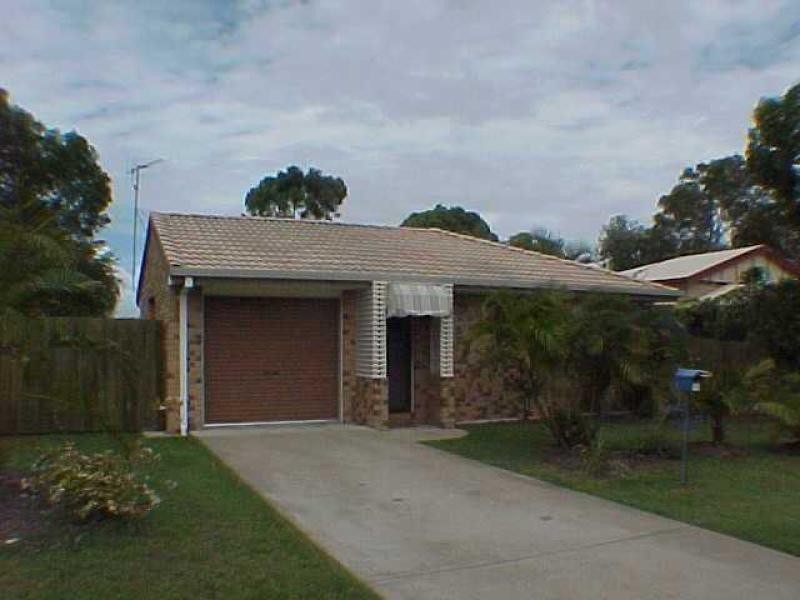 90 Bideford Street, Torquay QLD 4655