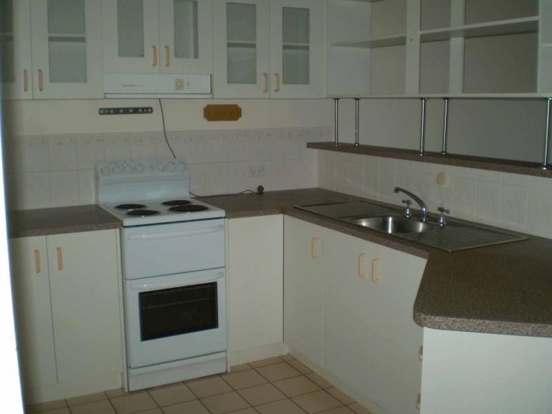 Unit 25/274 Main Street, Kawungan QLD 4655