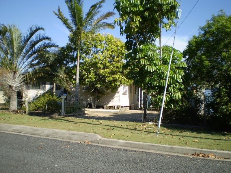 10 Keys Avenue, Torquay QLD 4655