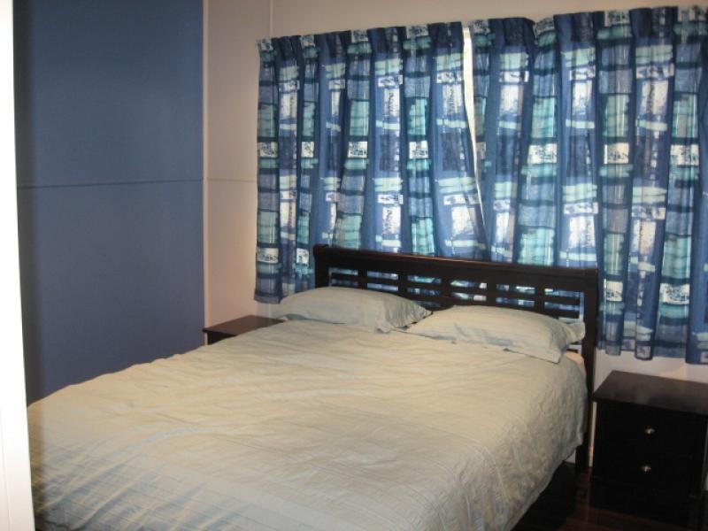 213 Cypress Street, Urangan QLD 4655