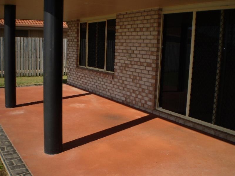 28 Bushlark Avenue, Eli Waters QLD 4655