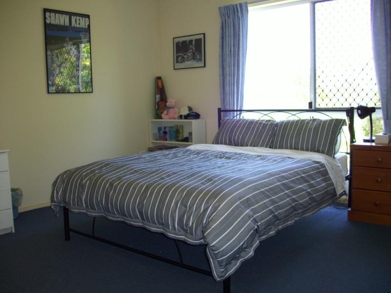 338 Torquay Tce, Torquay QLD 4655