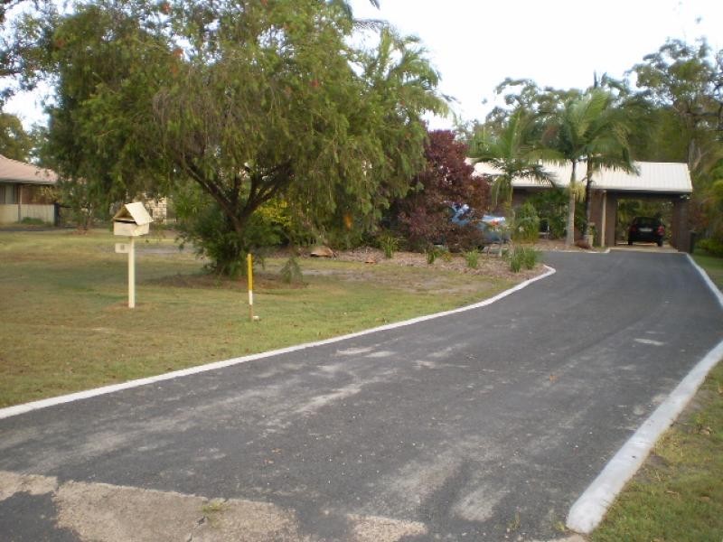 89 Wellington Crescent, Torquay QLD 4655