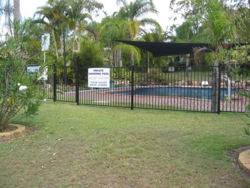 Unit 2/415 Boat Harbour Drive, Torquay QLD 4655