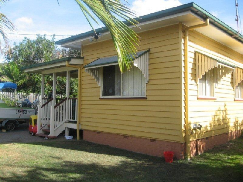 58 Dayman Street, Urangan QLD 4655