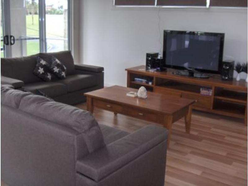 Unit 1/5 Pulgul Street, Hervey Bay QLD 4655