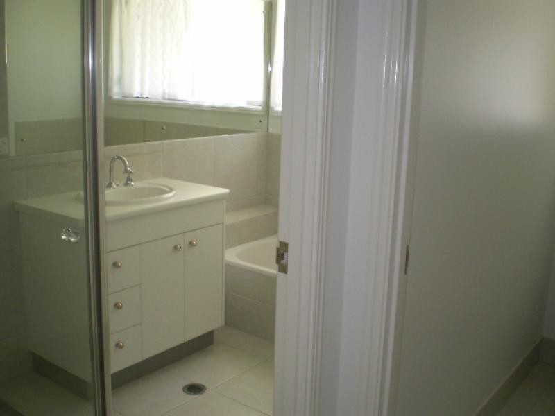 14 Polson Street, Point Vernon QLD 4655