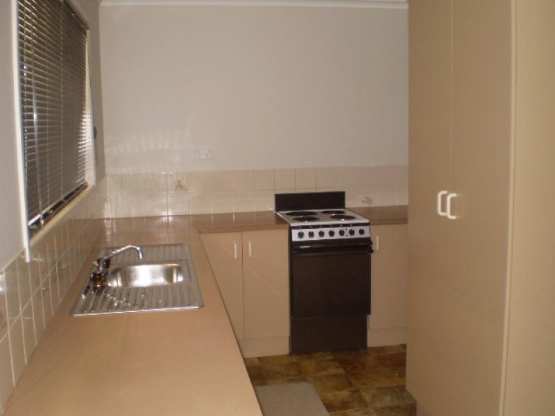 18 Southerden, Torquay QLD 4655