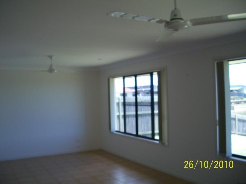 31 Lady Nelson Drive, Eli Waters QLD 4655