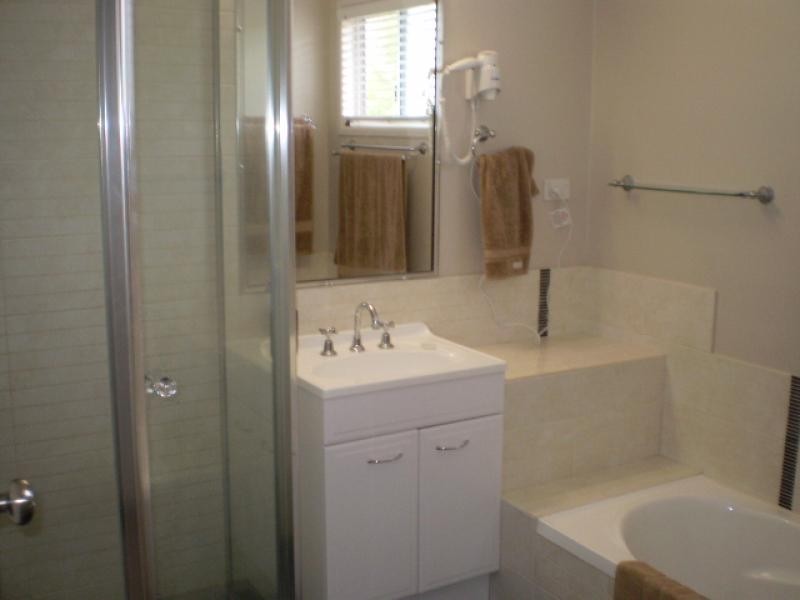 28 Jensen Drive, Urraween QLD 4655