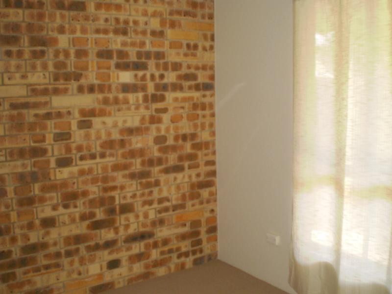 141 Cunningham Street, Urangan QLD 4655