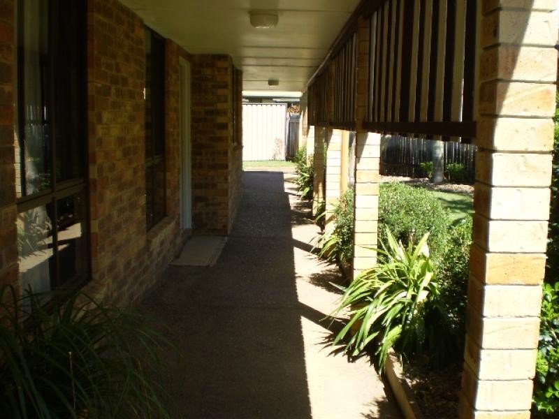141 Cunningham Street, Urangan QLD 4655