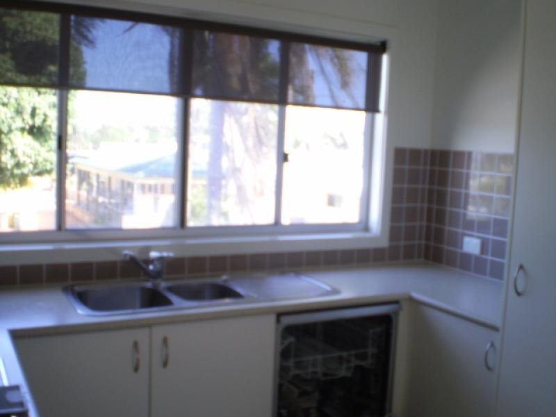 Unit 3/201 Torquay Terrace, Torquay QLD 4655