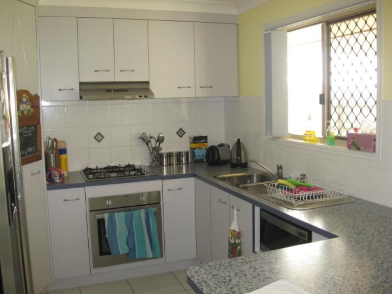 29 Gunsynd Way, Point Vernon QLD 4655
