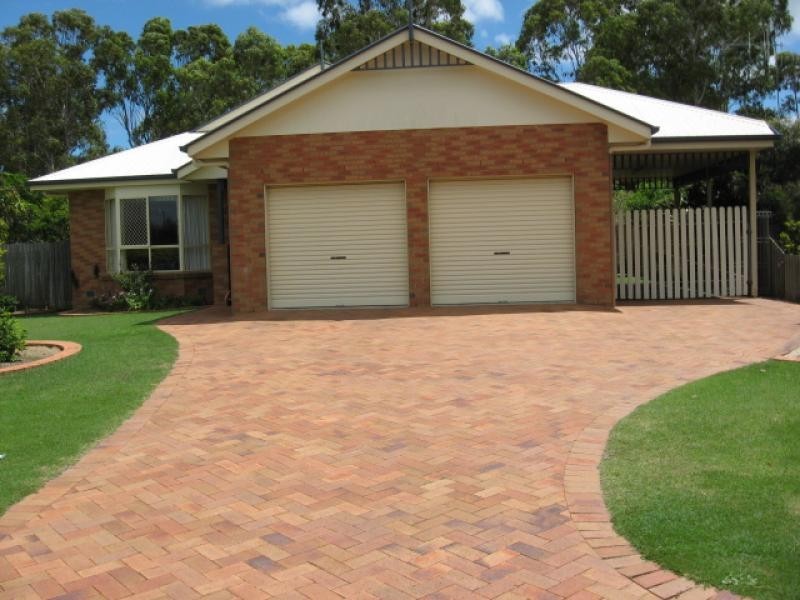10 Austin, Point Vernon QLD 4655
