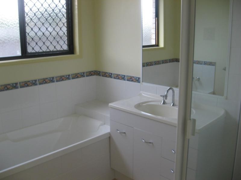 55 Miller Street, Urangan QLD 4655