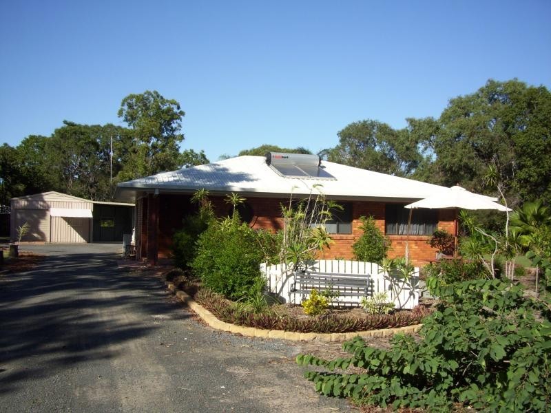 14 Boundary Road, Urangan QLD 4655