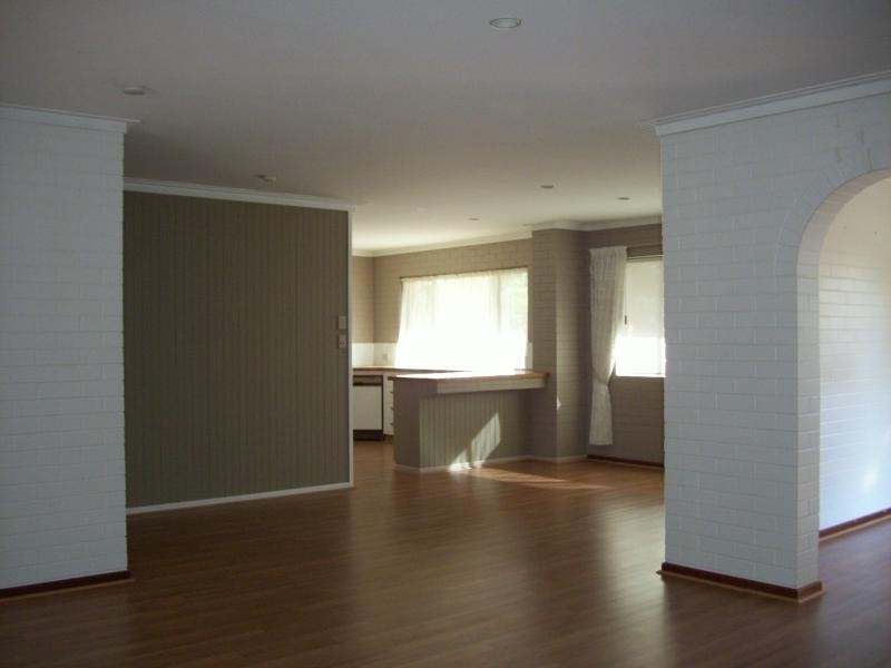 14 Boundary Road, Urangan QLD 4655