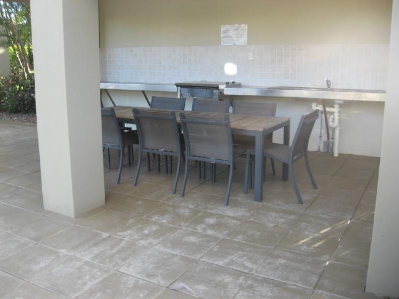 22/29 Stephenson Street, Pialba QLD 4655