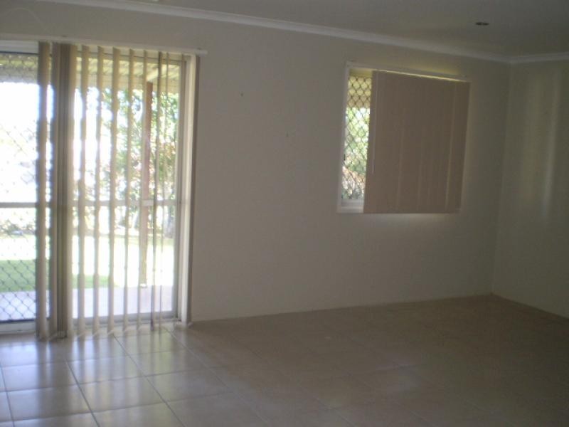 61 Queens Road, Scarness QLD 4655