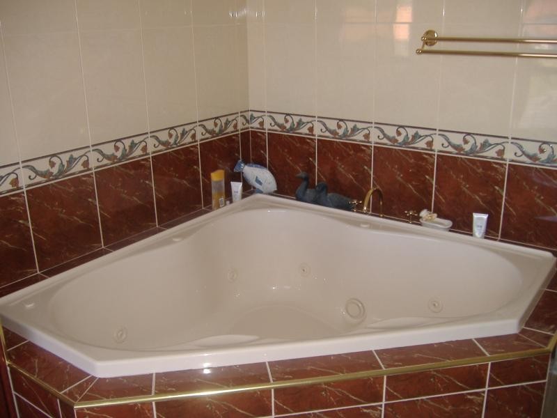 42 Foreshore Drive, Urangan QLD 4655