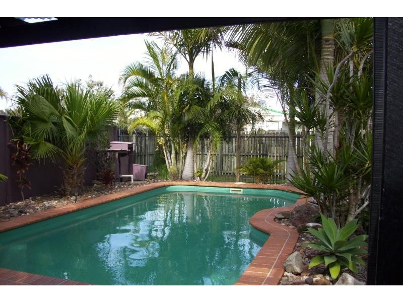 12 Wattlebird Lane12 Wattlebird Lane, Eli Waters QLD 4655