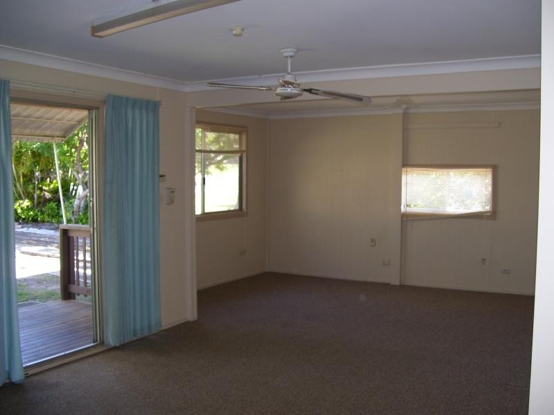 39 John Street, Scarness QLD 4655
