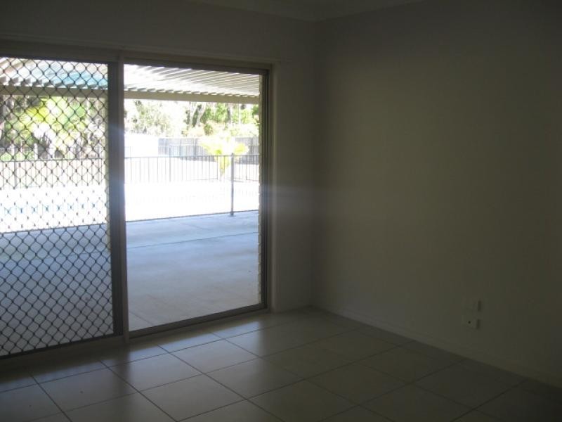 37 Seahorse Circuit, Dundowran Beach QLD 4655