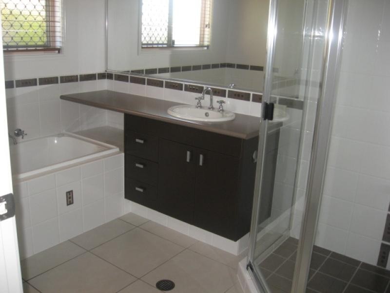 37 Seahorse Circuit, Dundowran Beach QLD 4655