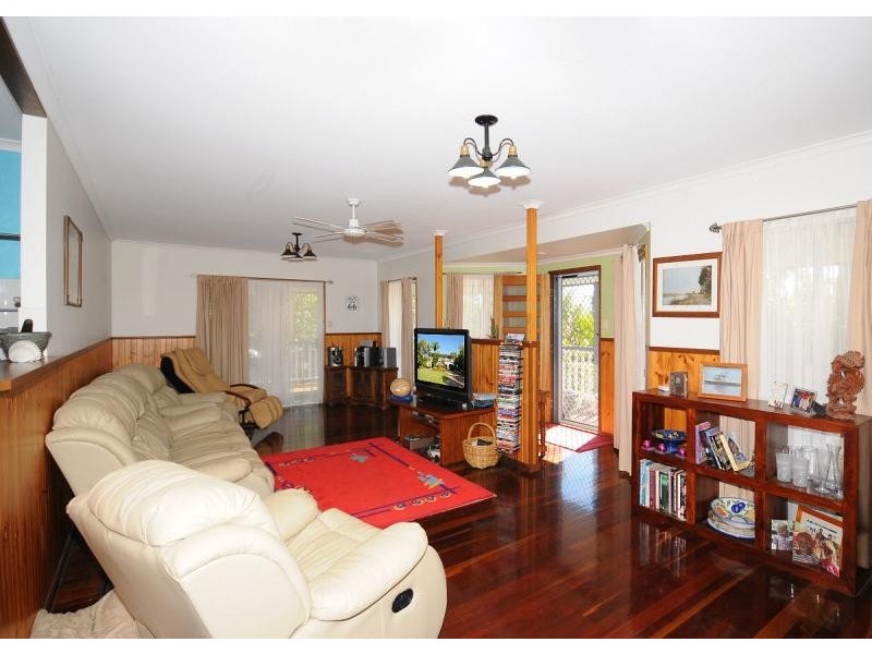 3 Greta Court, Urangan QLD 4655