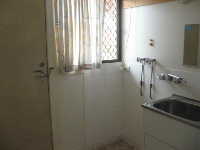 34 Caddy Ave, Urraween QLD 4655