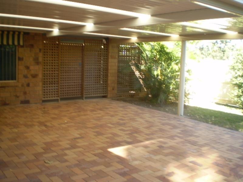 55 Petrel Avenue, River Heads QLD 4655
