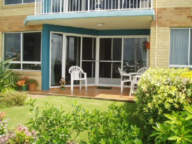 Unit 14/1 Buccaneer Drive, Urangan QLD 4655