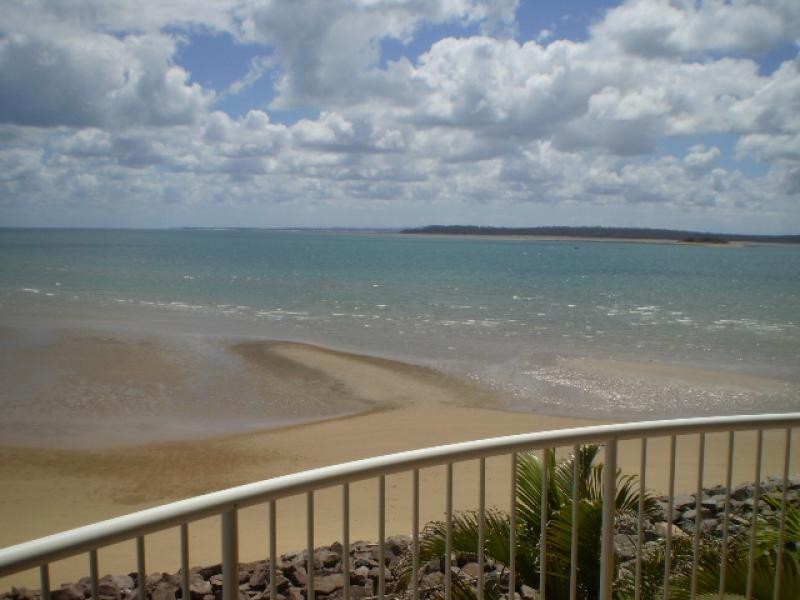 Unit 120/1 Buccaneer Drive, Urangan QLD 4655