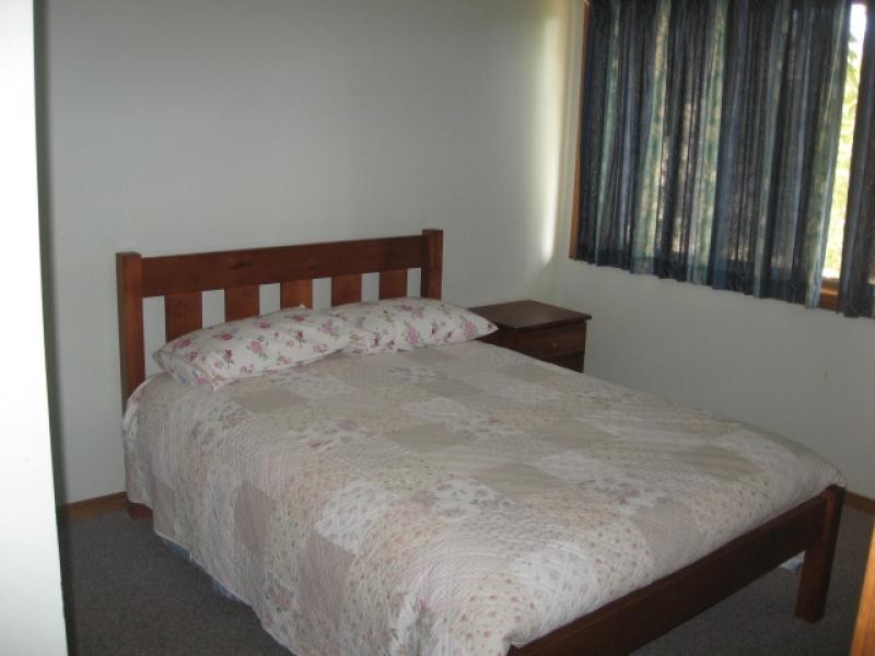 80 Charlton Esplanade, Point Vernon QLD 4655