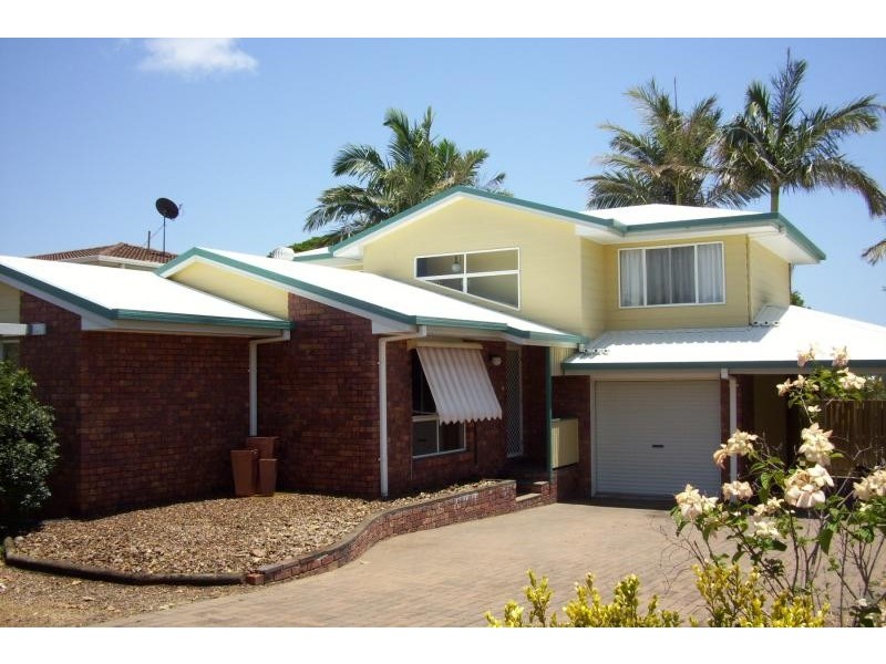 15 Ungowa Avenue, Pialba QLD 4655