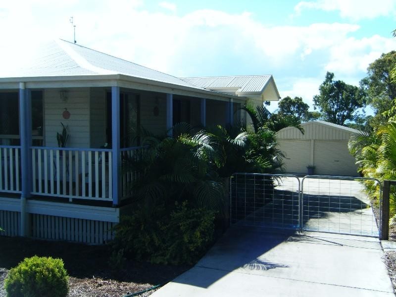 18 Blue Water Drive, Booral QLD 4655