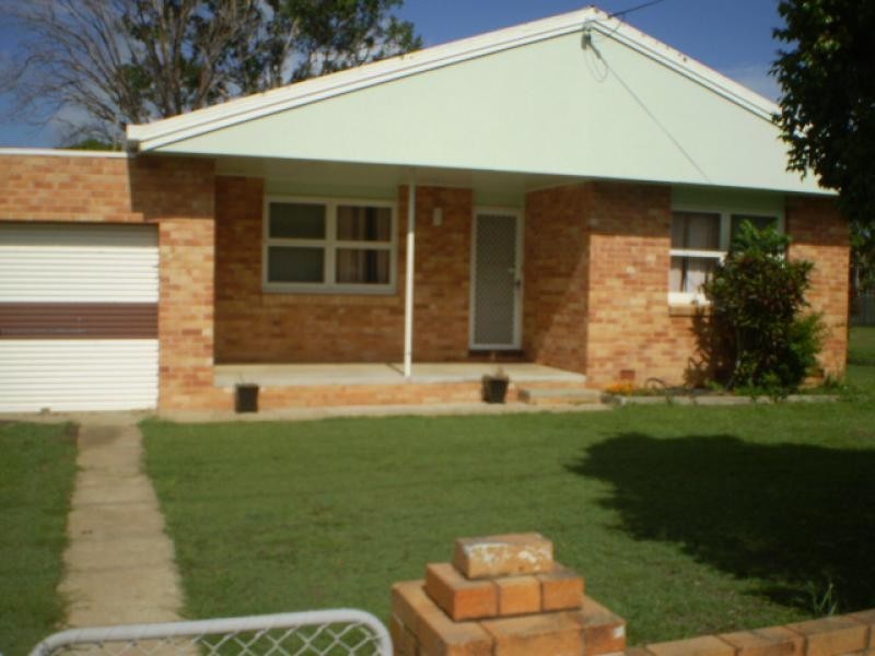 78 Long Street, Point Vernon QLD 4655